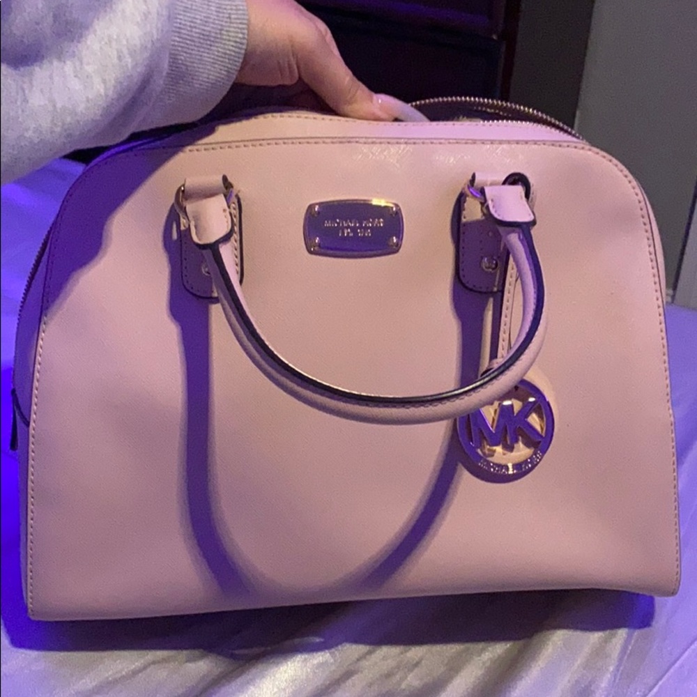 Michael Kors purse 💕